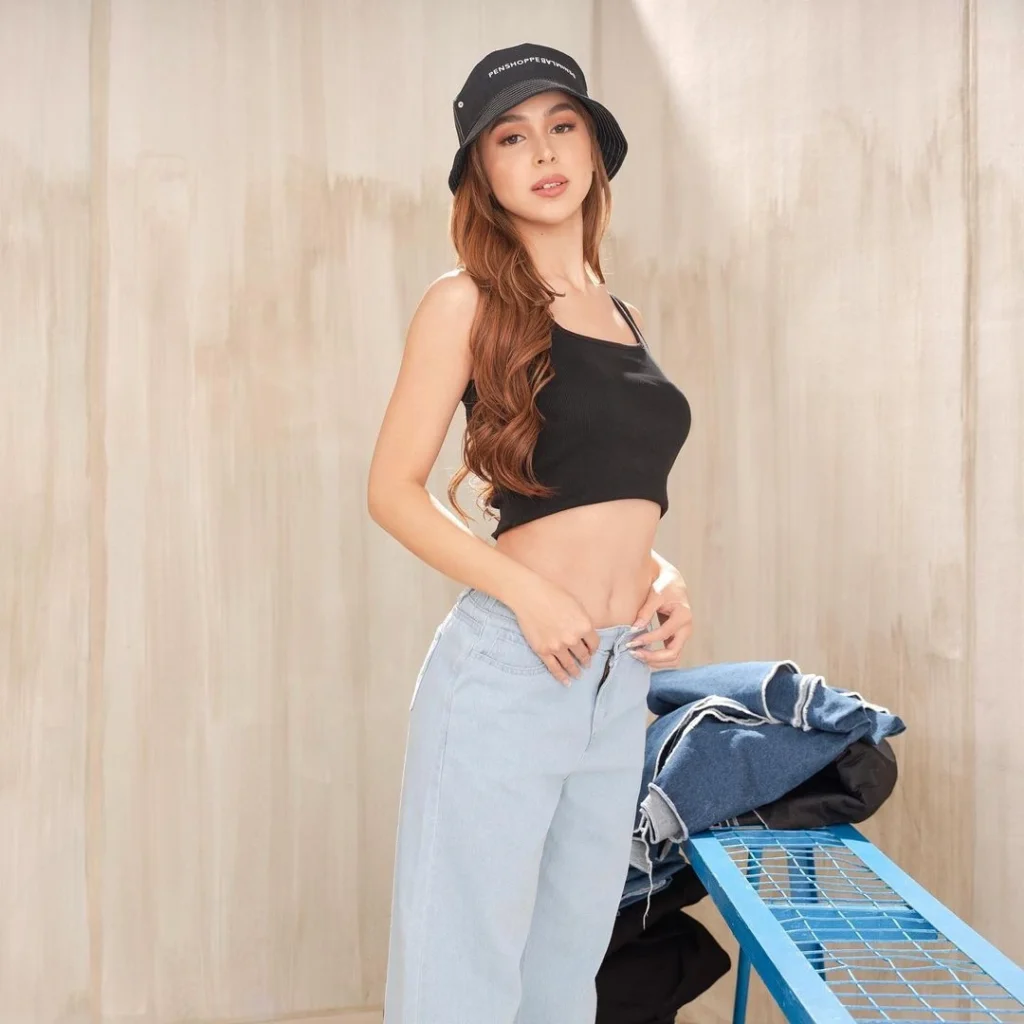 Julia Barretto in hot51