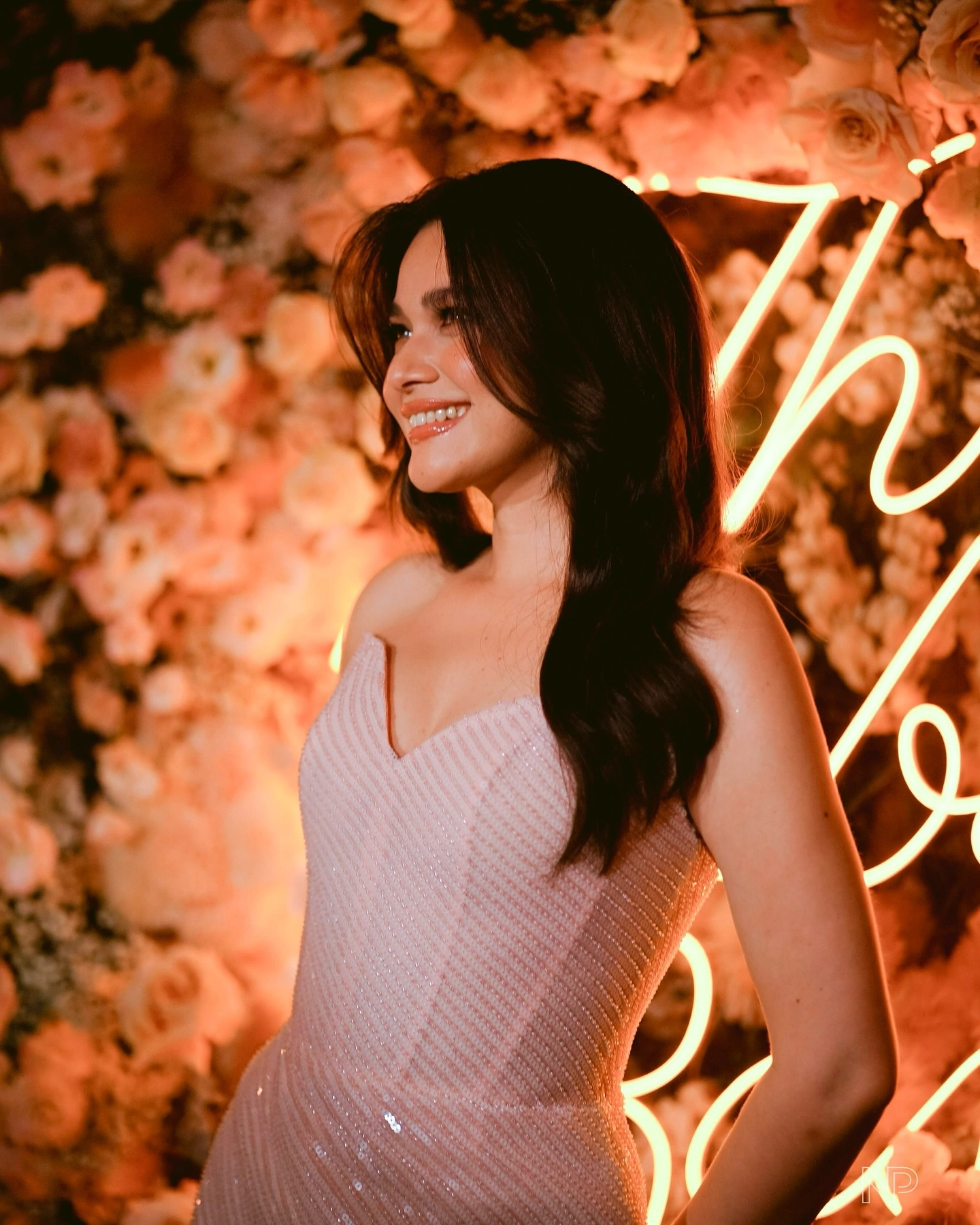 You are currently viewing Bea Alonzo Beautiful Ang Nagniningning na Bituin sa Hot51