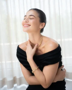 Read more about the article Magandang Aktres na si Anne Curtis Beautiful sa Hot51