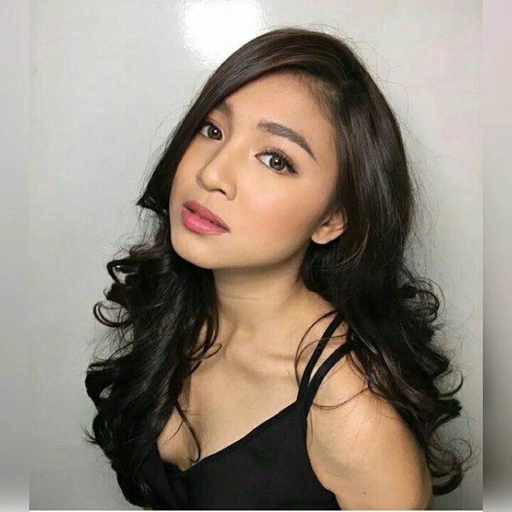 You are currently viewing Nadine Lustre Beautiful Ang Ganda ng Pilipinas sa Hot51