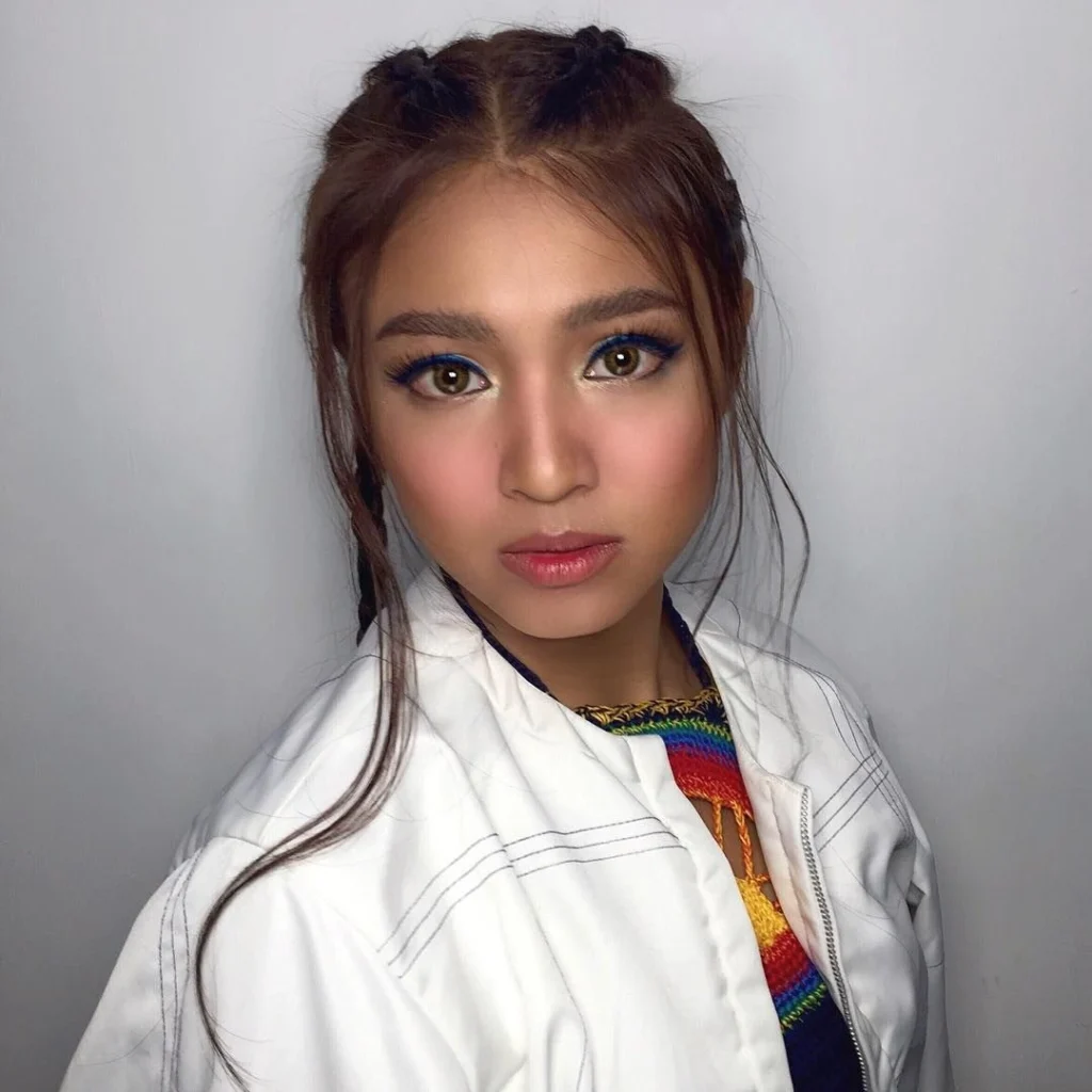 nadine-lustre-Hot51live