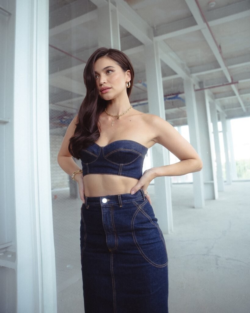 Anne Curtis-Hot51live