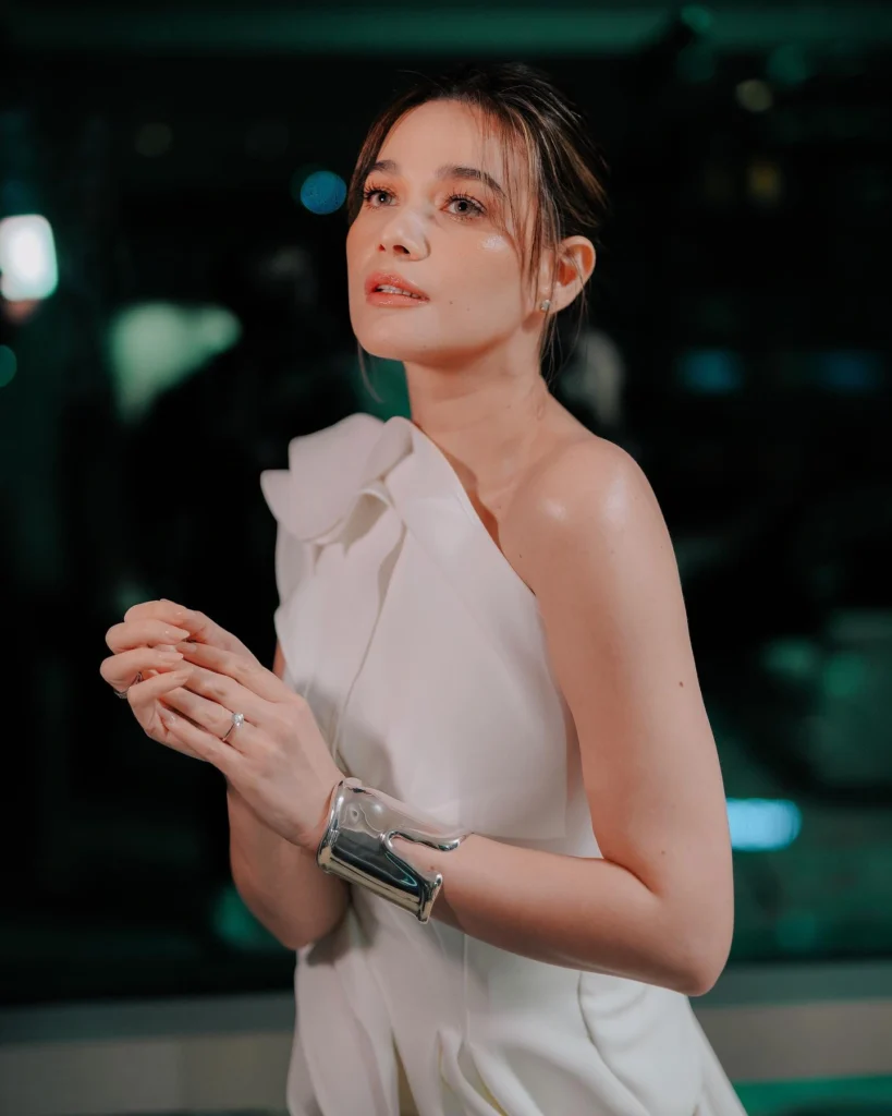 Bea Alonzo-Hot51live