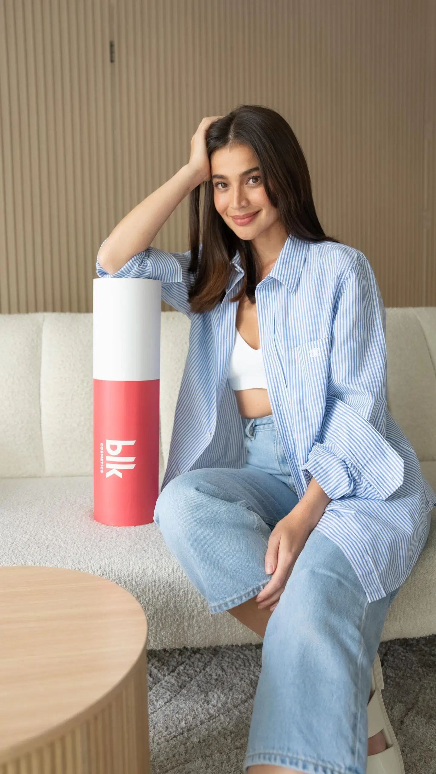 Read more about the article Anne Curtis Beautiful Ang Makabago at Magandang Mukha sa Hot51