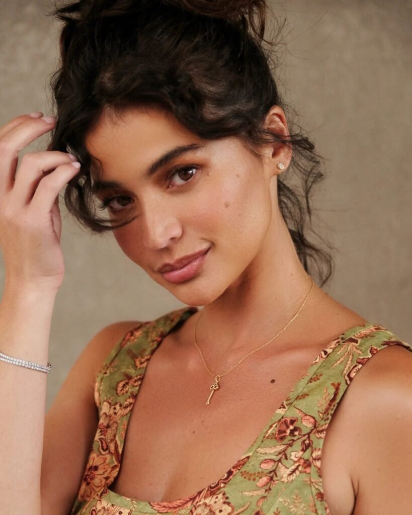 Anne Curtis-Hot51live