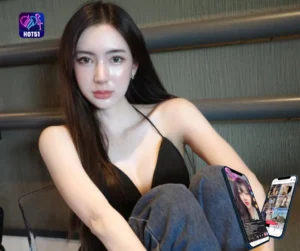 Read more about the article Hot51 Mod APK Versi Lama: Panduan Lengkap Menonton Live Streaming Aman di Indonesia